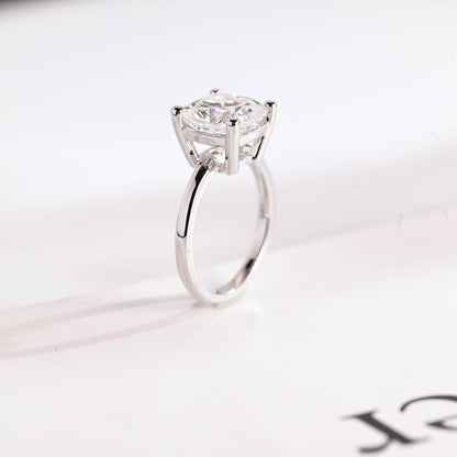 Stunning 1.0 - 2.0 CT Cushion Moissanite Engagement Ring With Solitaire Design 5