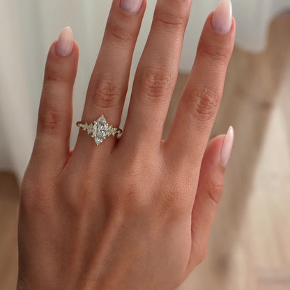 CUJ057