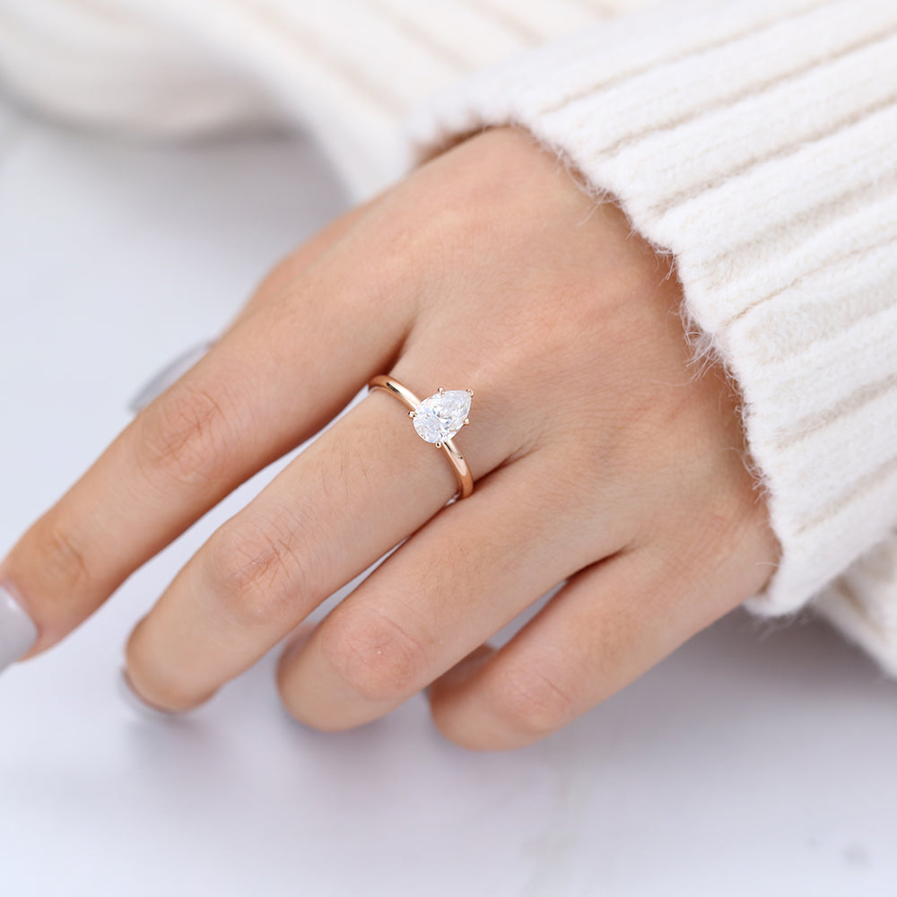 1.5 CT Pear Solitaire Moissanite Engagement Ring
