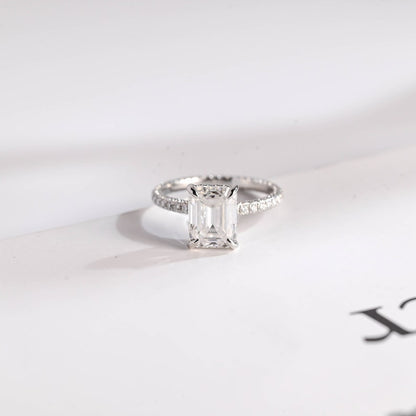 Stunning 1.0 - 2.0 CT Emerald Moissanite Engagement Ring with Hidden Halo Design 1