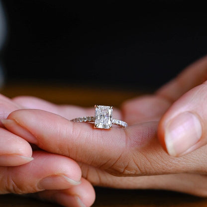 Stunning 1.0 - 2.0 CT Emerald Moissanite Engagement Ring With Hidden Halo & Pave Design 6