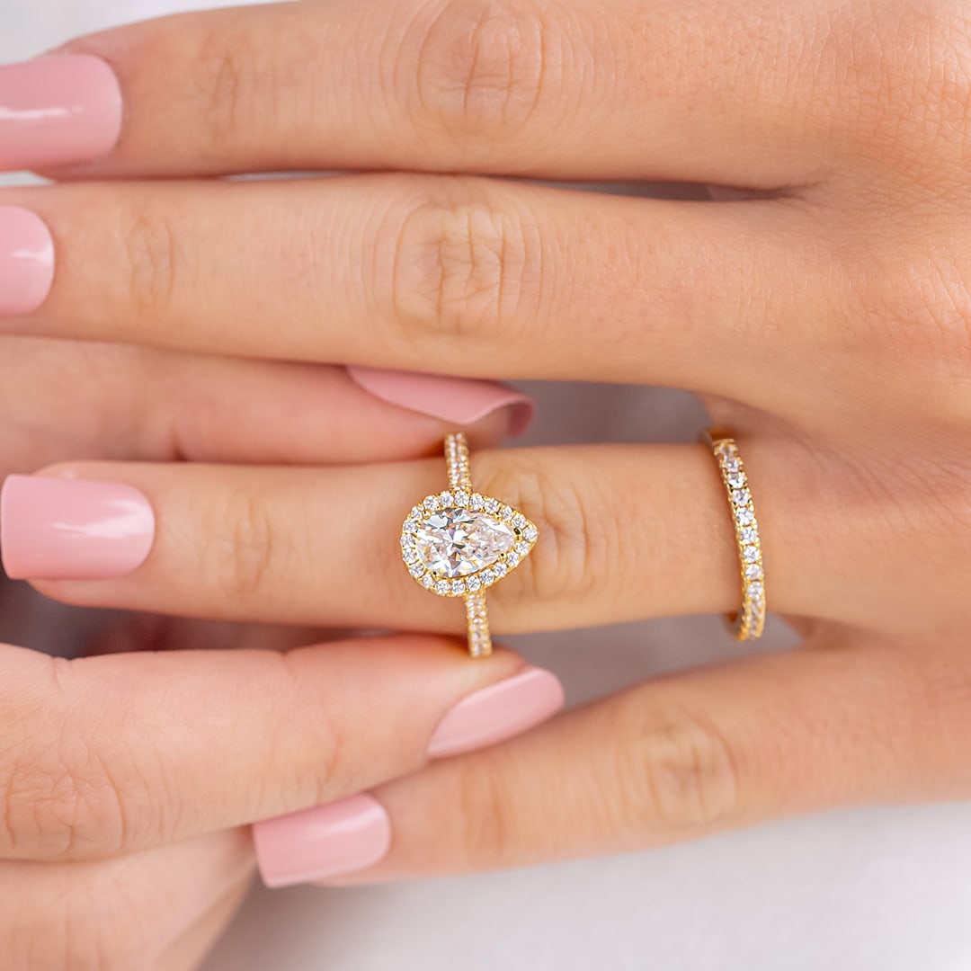 1.33 CT Pear Halo & Pave Lab Grown Diamond Engagement Ring