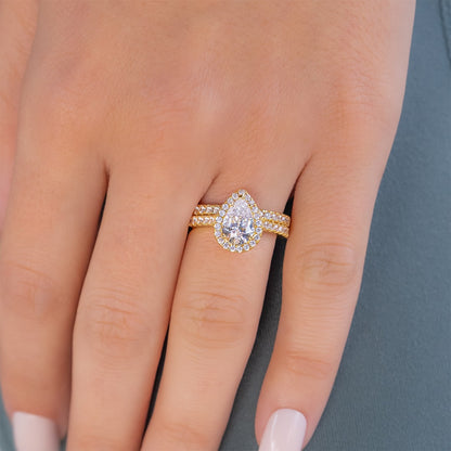 1.33 CT Pear Halo & Pave Lab Grown Diamond Engagement Ring