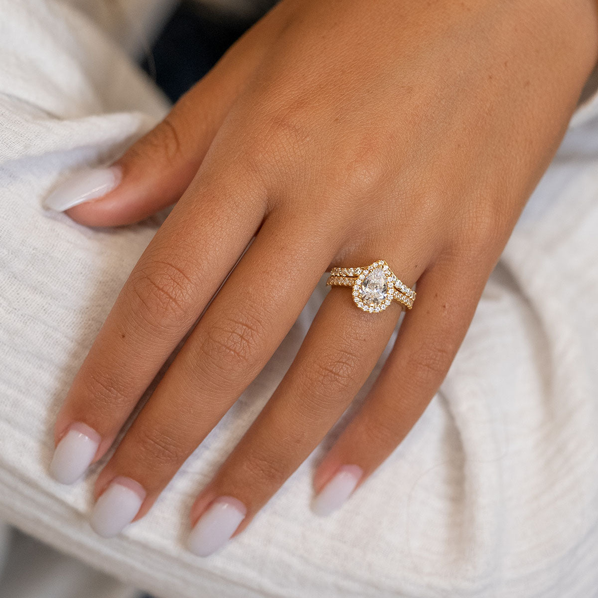 1.33 CT Pear Halo & Pave Lab Grown Diamond Engagement Ring