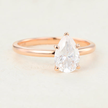 1.5 CT Pear Solitaire Moissanite Engagement Ring