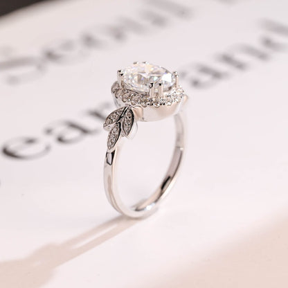Stunning 1.0 - 2.0 CT Oval Moissanite Engagement Ring with Cluster Design 10